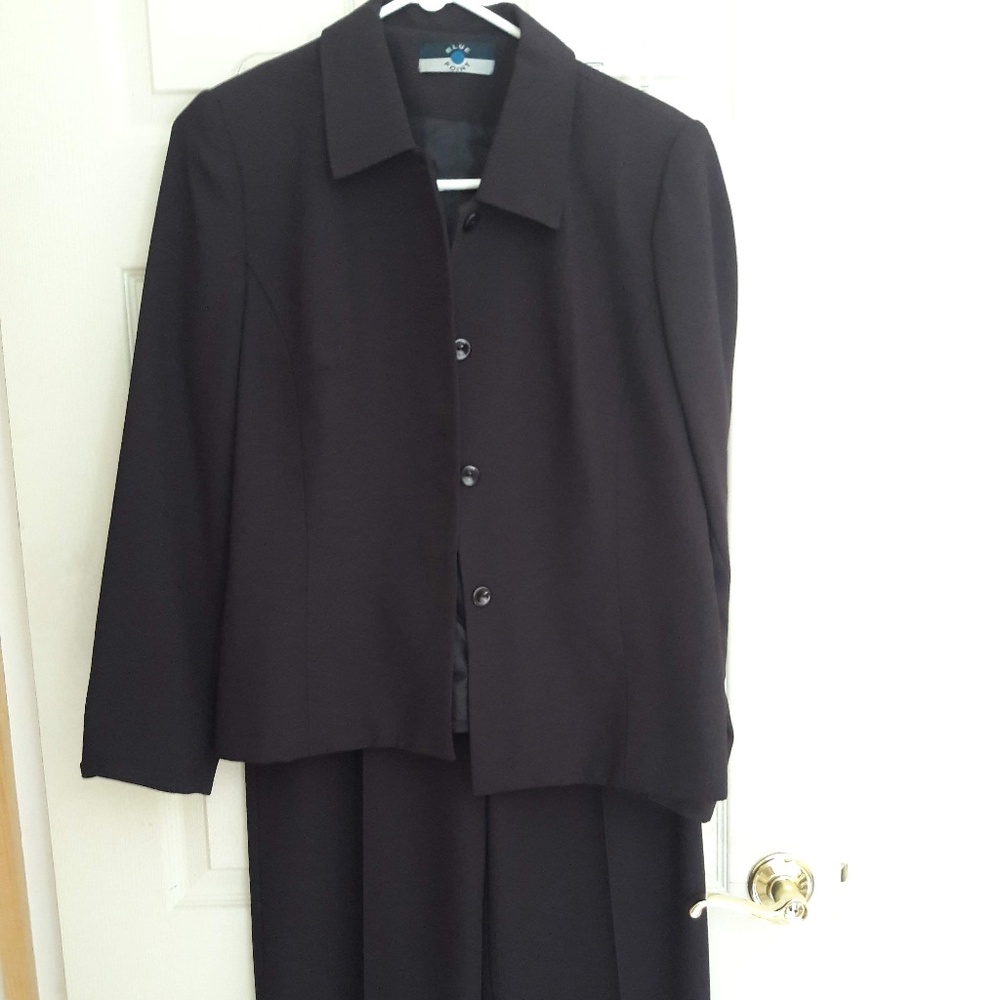 Black Suit Set